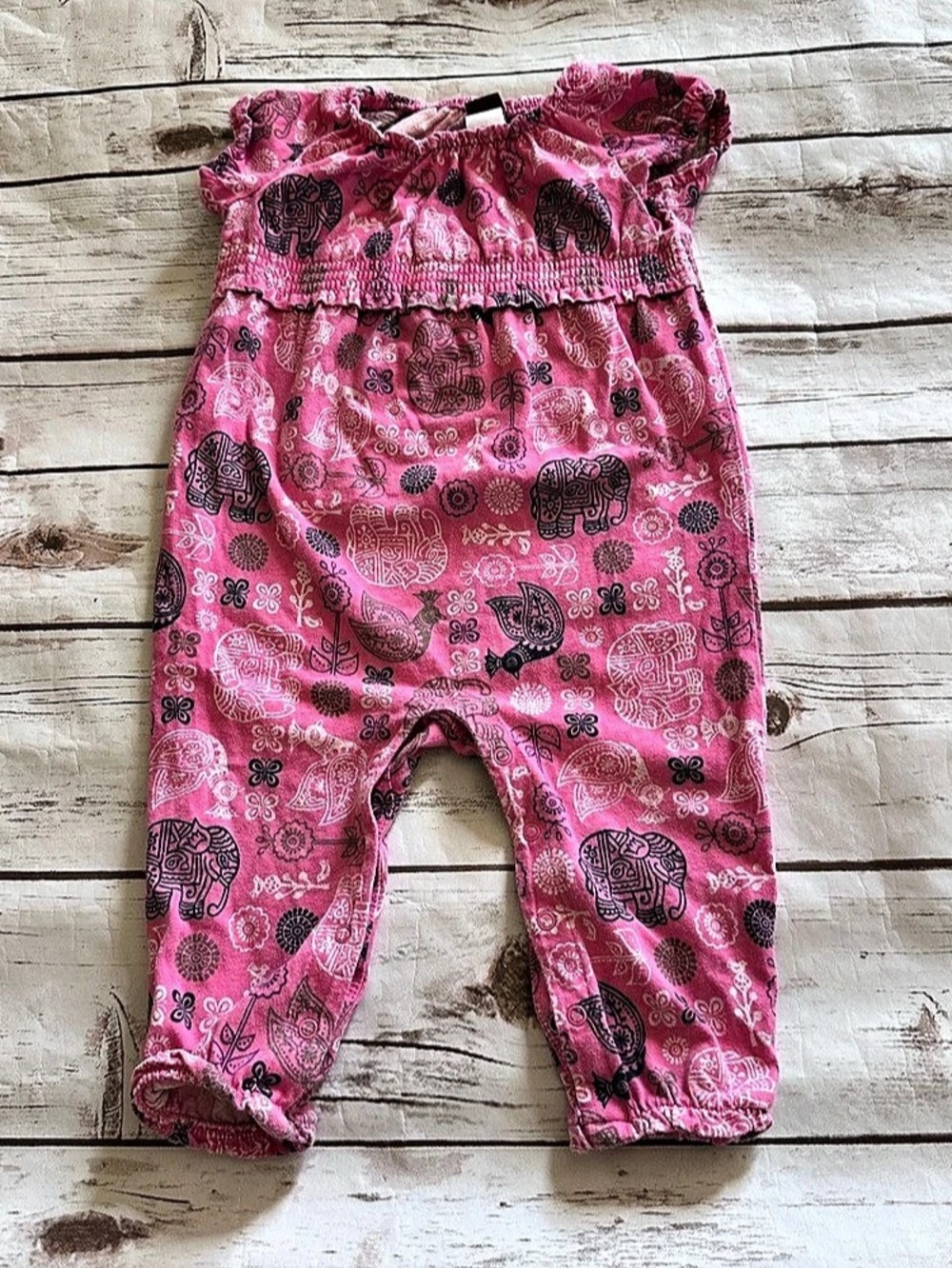 Tea Collection Elephant Romper in Pink 6-12 mos